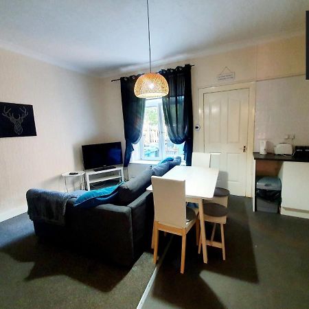 One Bedroom Apartment By Klass Living Serviced Accommodation Bellshill - Elmbank Street Apartment Eksteriør billede